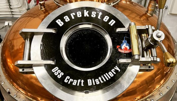 Bareksten-Craft Distillery