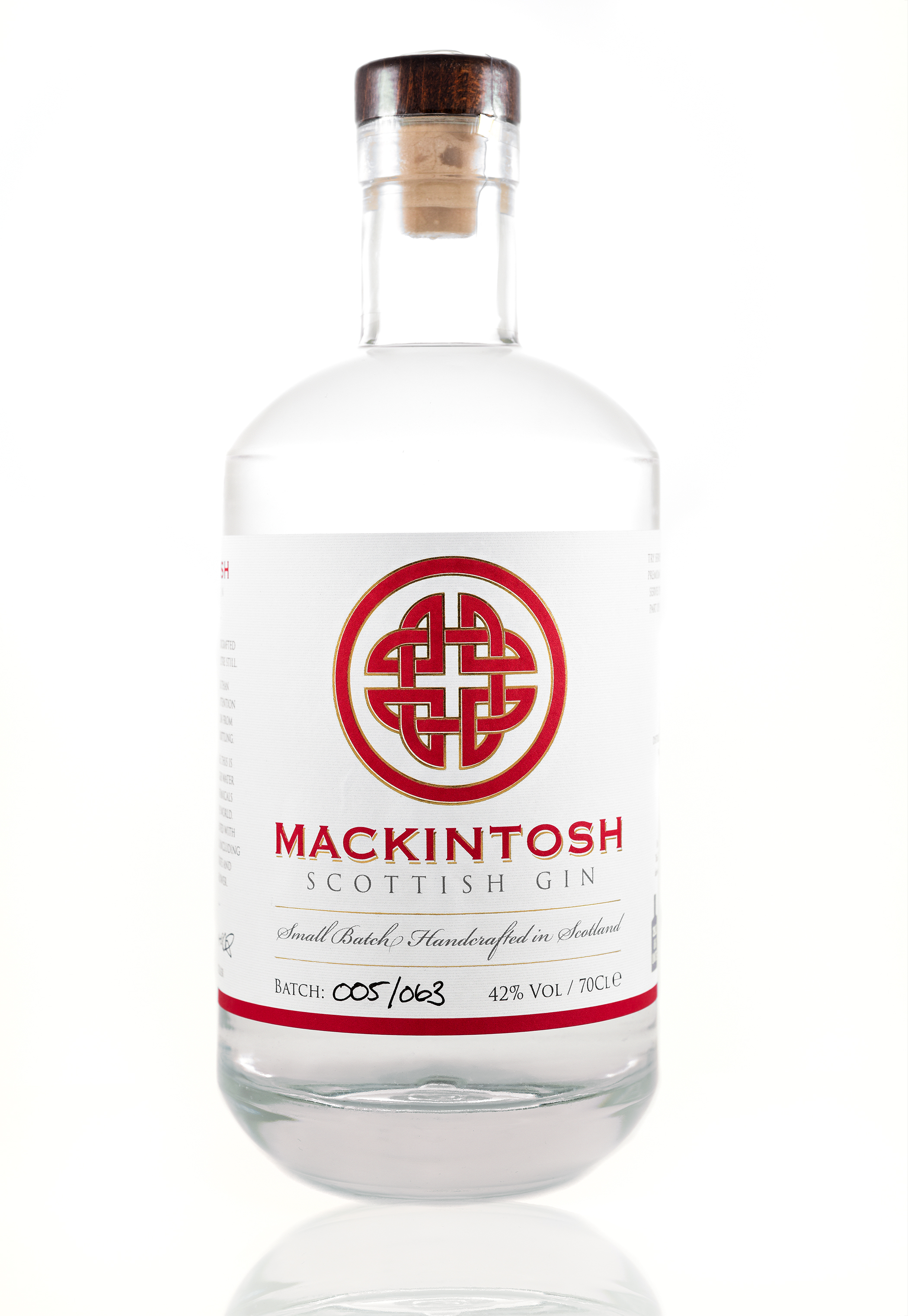 Mackintosh London Dry Gin from United Kingdom - Winner of Silver medal ...