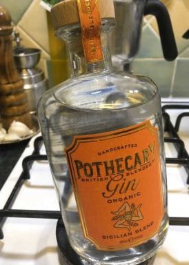Logo for: Pothecary Gin, Organic Sicilian Blend