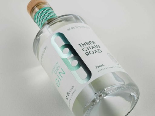 Logo for: Three Chain Road Premium Dry Gin