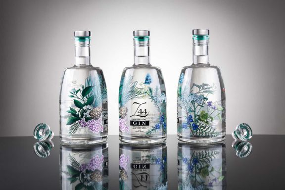 Logo for: Z44 Distilled Dry Gin