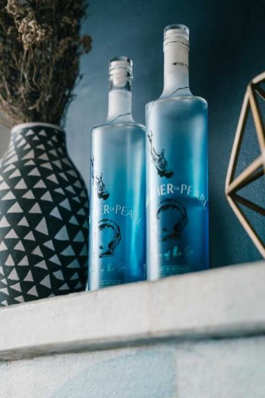 Photo for: Mother of Pearl Vodka 