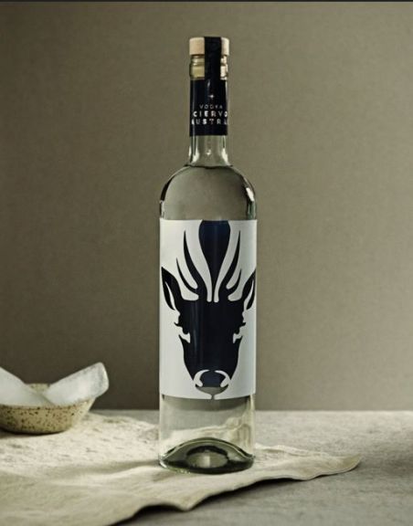 Photo for: Vodka Ciervo Austral