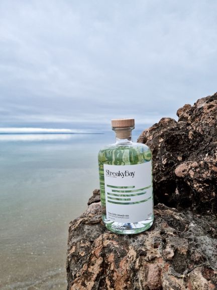 Photo for: Very Little Islands Gin